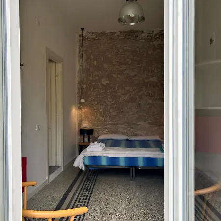 公寓 Stylish Interior Design In The Historic Centre A Few Minutes' Walk From The Central Station, With Terrace And Two Bathrooms *