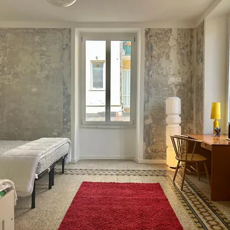 Stylish Interior Design In The Historic Centre A Few Minutes' Walk From The Central Station, With Terrace And Two Bathrooms Специя