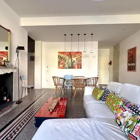 Stylish Terrace Apartment: Historic Centre Haven Apartment La Spezia